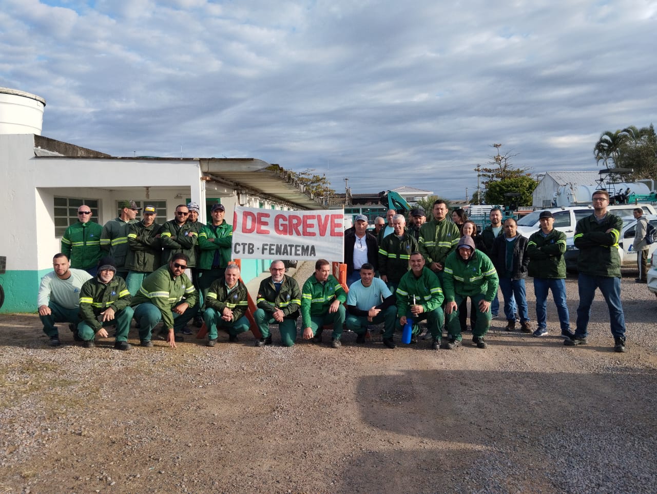 Greve da Casan trabalhadores não aceitam proposta e paralisam atividades (2)