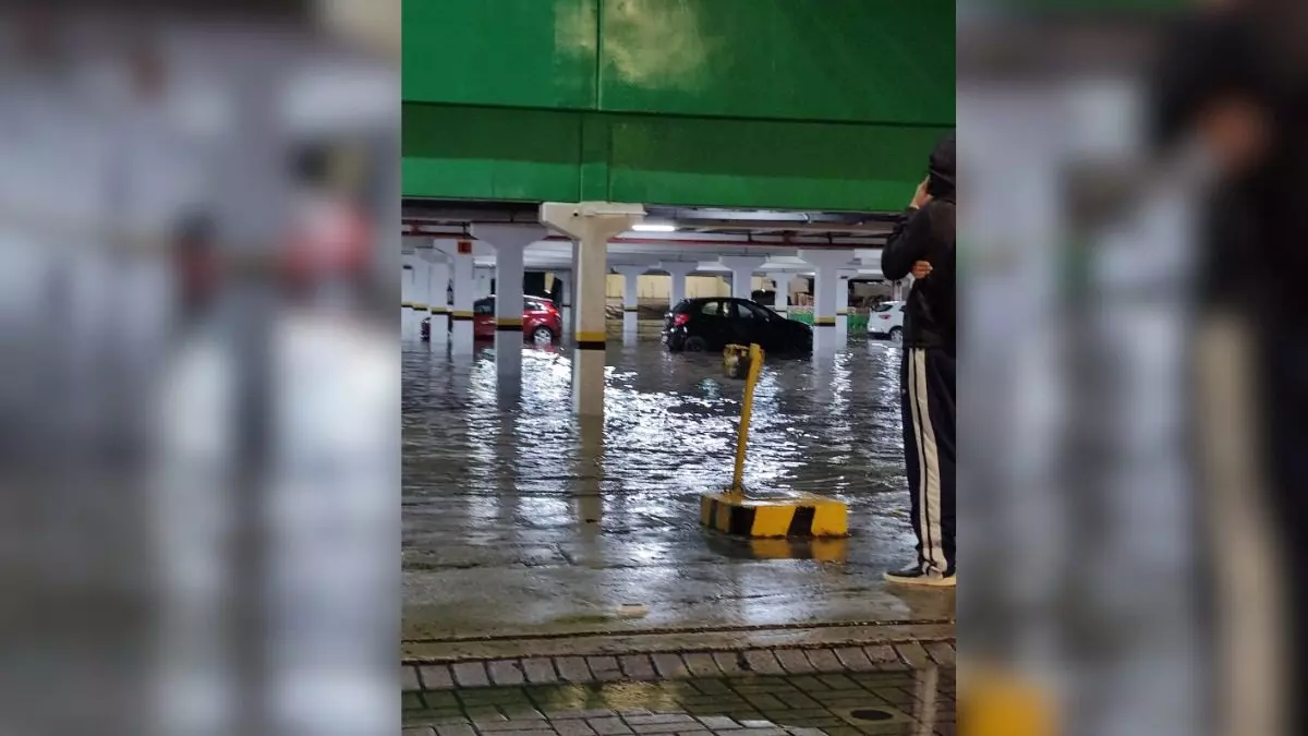 Veja imagens de inundação em bairro de Florianópolis