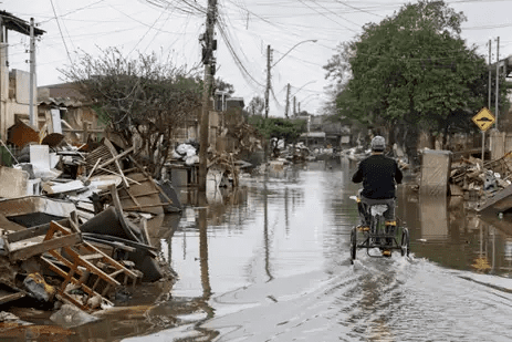 Cidade de Eldorado do Sul, no RS, volta a sofrer com alagamentos não durmo de noite Bruno Peres Agência Brasil