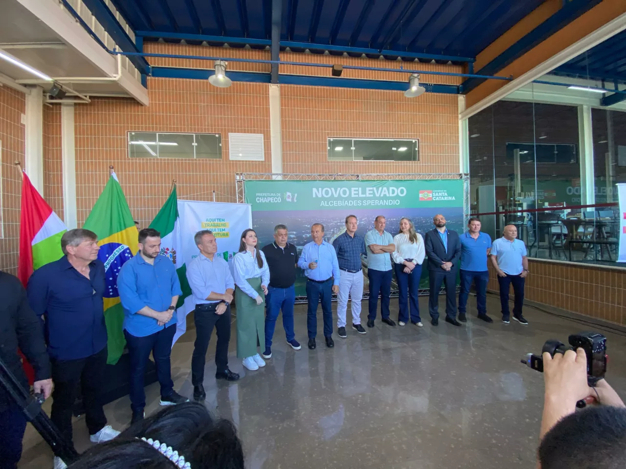 Jorginho Mello participa de inauguração do Elevado em Chapecó